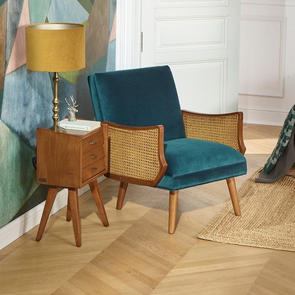 CUBA - Fauteuil style nordique en velours, bois massif et accoudoirs en cannage, 1 place