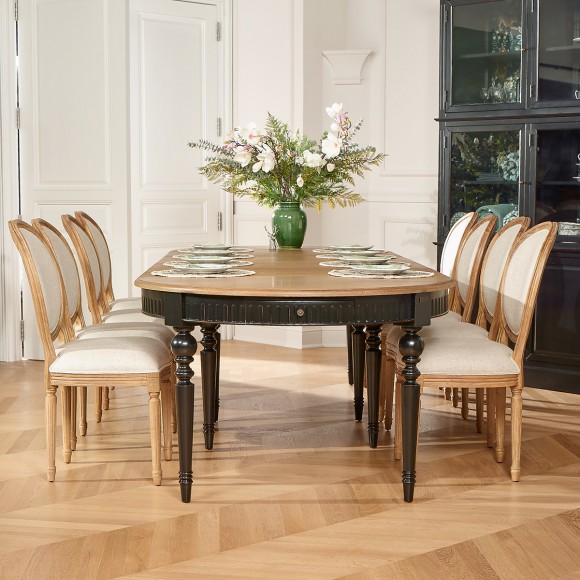 Uitschuifbare eettafel AUDE - Romantische stijl in eiken, zwarte poten, 6/14 personen