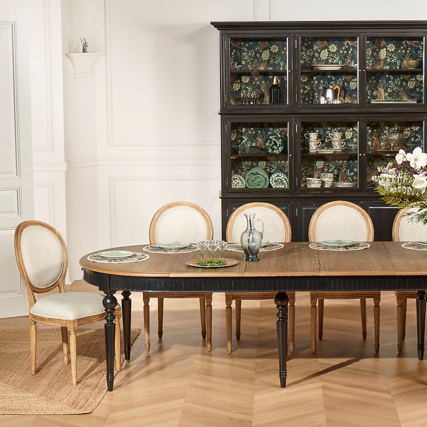 Uitschuifbare eetkamertafel AUDE - Romantische stijl in eikenhout, 6/14 personen, hout met FSC®-certificering