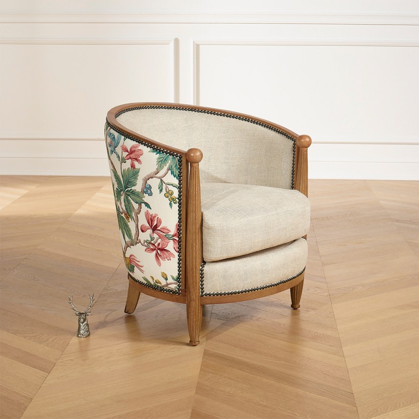 CAROLE LOPHURA Barrel Chair – Romantic style in wood, premium linen fabric, and floral fabric, 1 seat