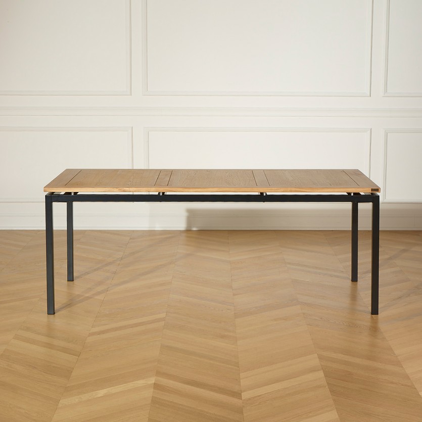Mesa de comedor AIMIE - Estilo industrial con tablero de roble y patas de metal, 8 plazas, madera certificada FSC®
