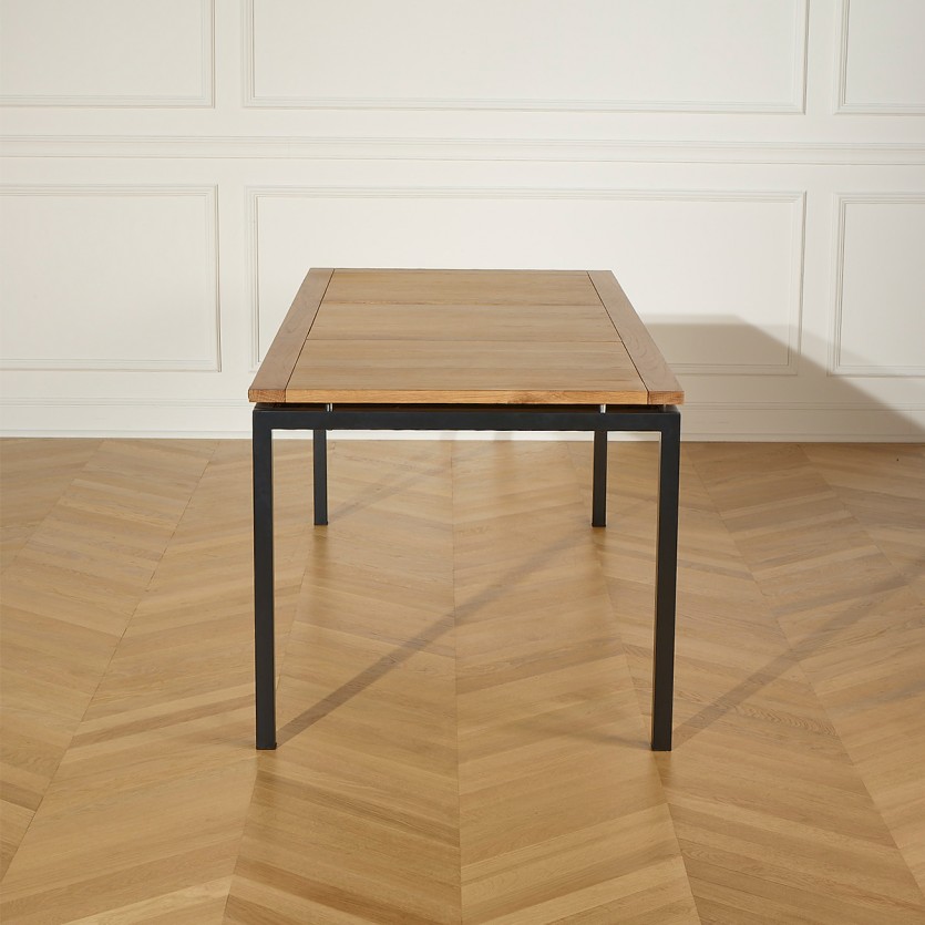 Mesa de comedor AIMIE - Estilo industrial con tablero de roble y patas de metal, 8 plazas, madera certificada FSC®
