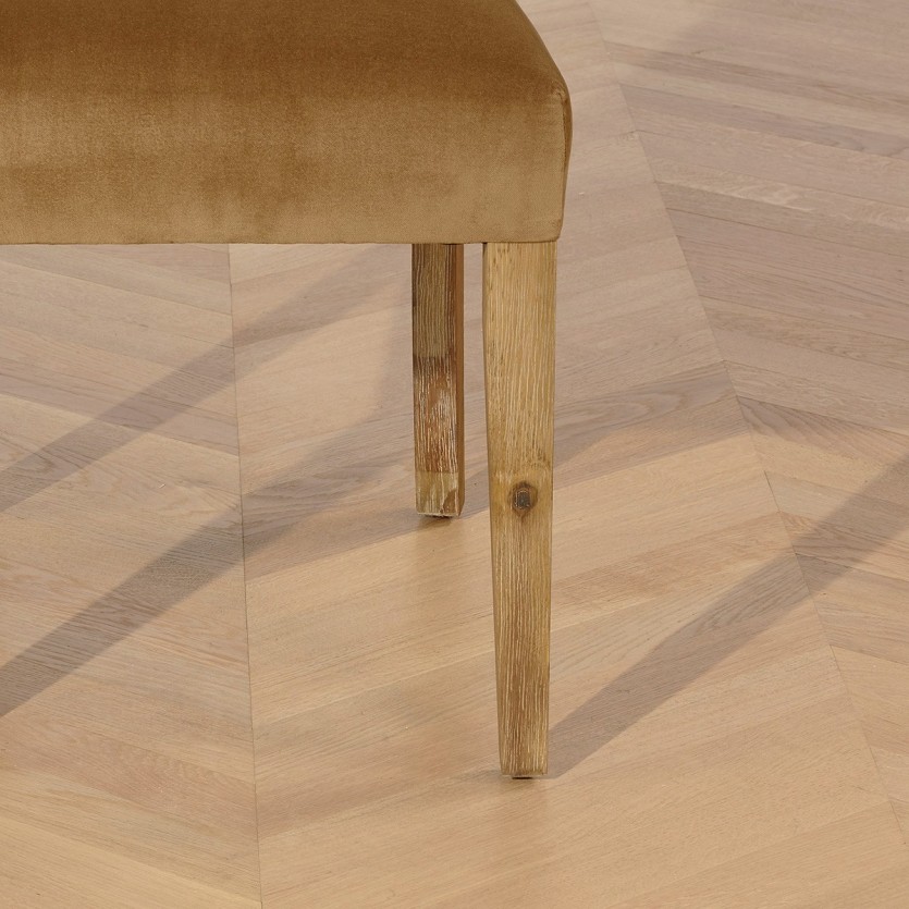 ALIX - Lot de 2 chaises contemporaines en acacia massif et velours de coton