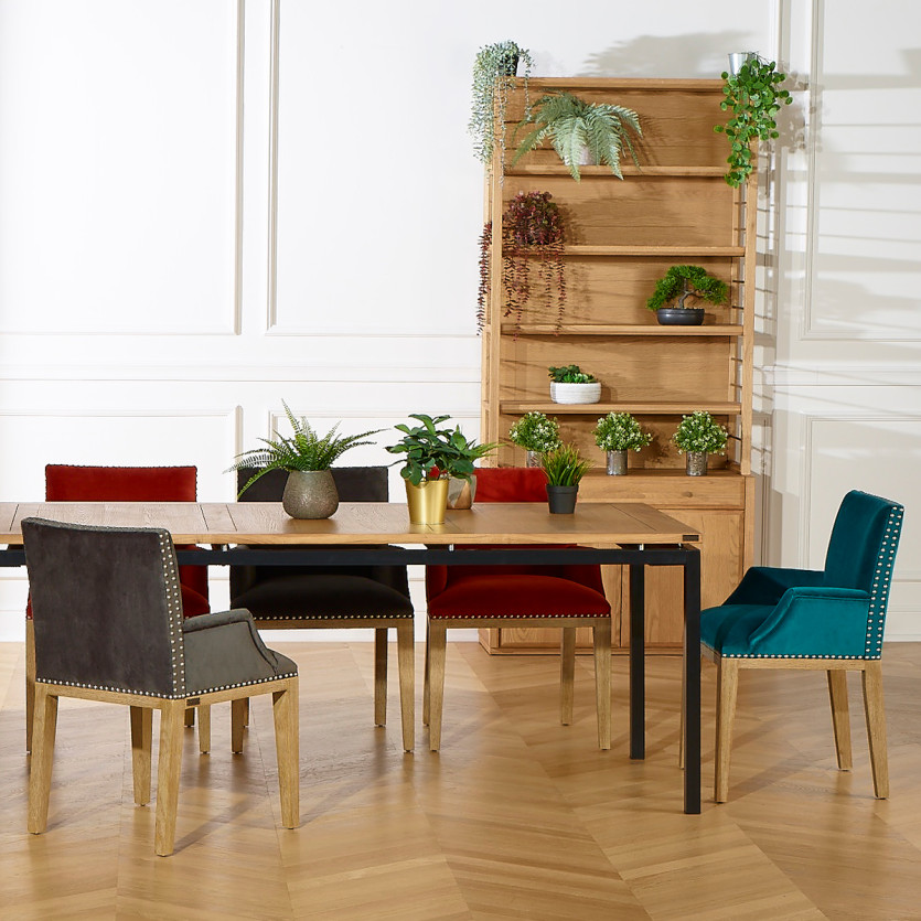 KENZA - Fauteuil de table avec accoudoirs style moderne en bois massif et velours, 1 place