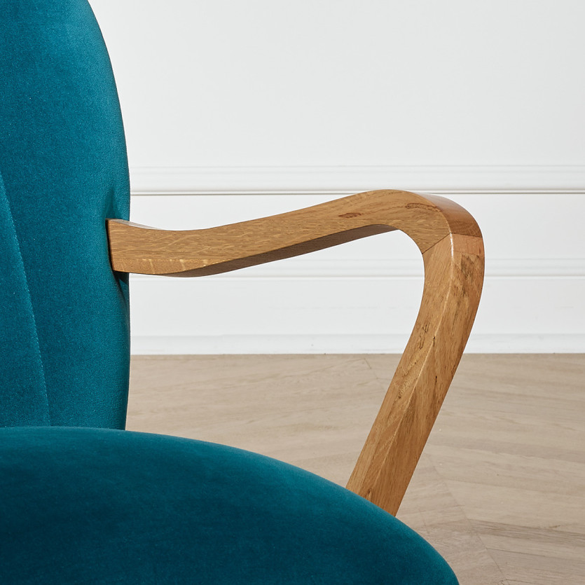 SIXTY - Sessel aus Samt und Massivholz im skandinavischen Stil, FSC®-zertifiziertes Holz