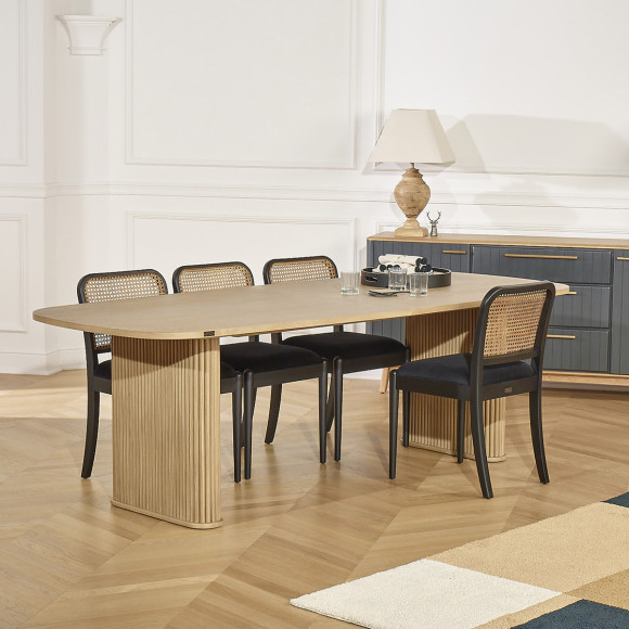 Mesa de comedor ARTHUR - Estilo contemporáneo en roble, 10 plazas, madera certificada FSC®