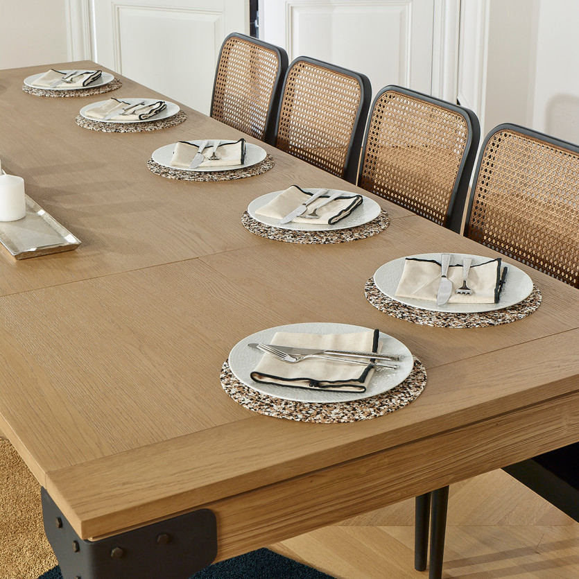 Table à manger SEATTLE - Style industriel, 10/12 couverts, plateau en chêne, bois certifié FSC®