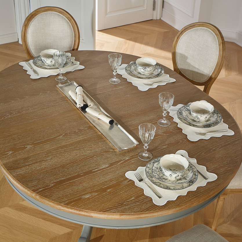 AMBOISE - Table repas extensible patine gris souris, 6/8 couverts