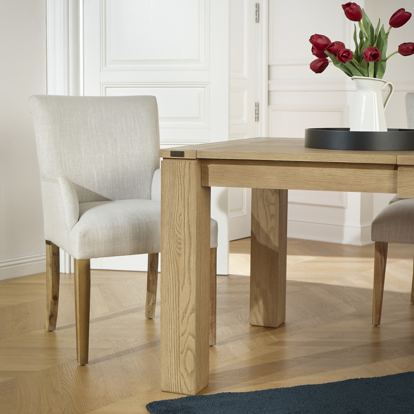 MEGÈVE extendable dining table - Contemporary style in oak, 1 extension leaf, 8/10 seats, FSC® certified wood