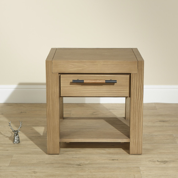MEGÈVE – Mesa de cabeceira de design em madeira maciça, 1 gaveta, madeira certificada FSC®