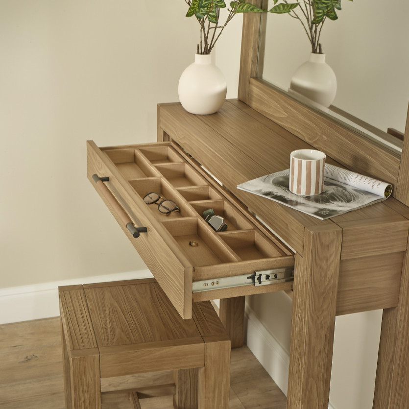 MEGÈVE – Coiffeuse style contemporain en bois, 1 tiroir, bois certifié FSC®