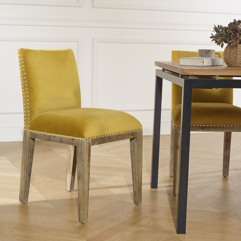 KENZA - Lot de 2 chaises de table en velours de coton et bois massif
