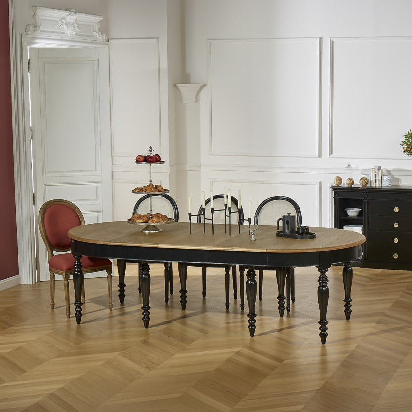 JADE – Extendable table in shabby chic style, oak top, seats 16 guests