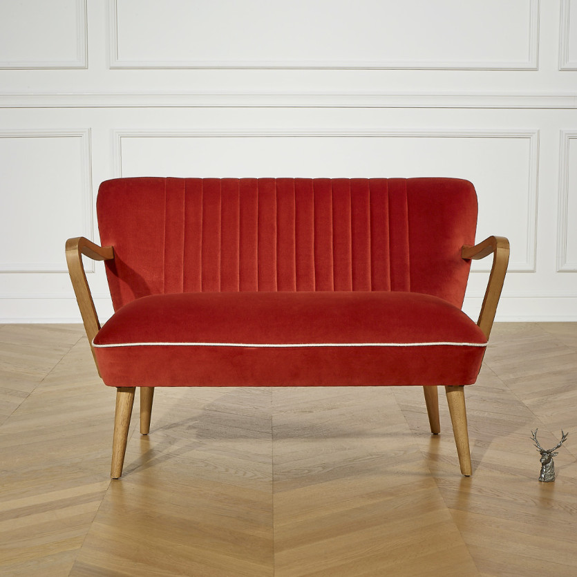 SIXTY – Banco de sala de estilo escandinavo en madera maciza y terciopelo, madera certificada FSC®