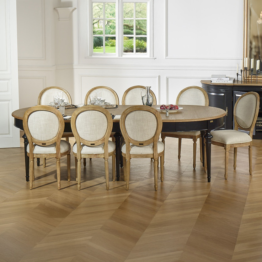 Extendable dining table AMBRE - Shabby chic style, oak top, 4/10 place settings