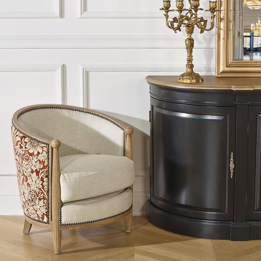 CAROLE TREVISE - Shabby chic style armchair in oak, linen, and red and yellow floral fabric, 1 seat