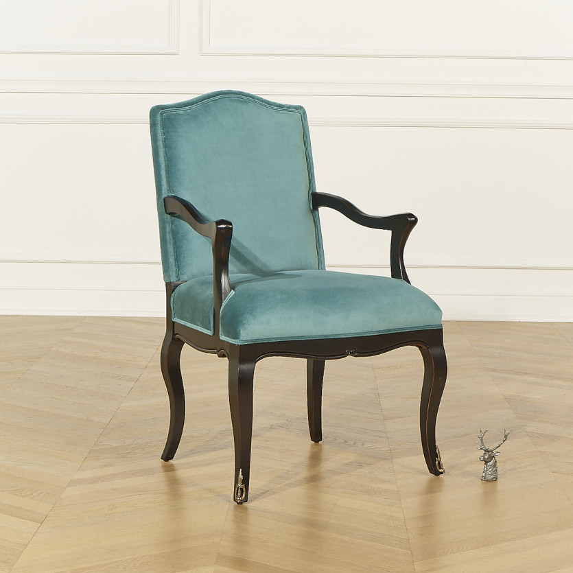 CONSTANCE - Classic Voltaire-style armchair in velvet and solid wood