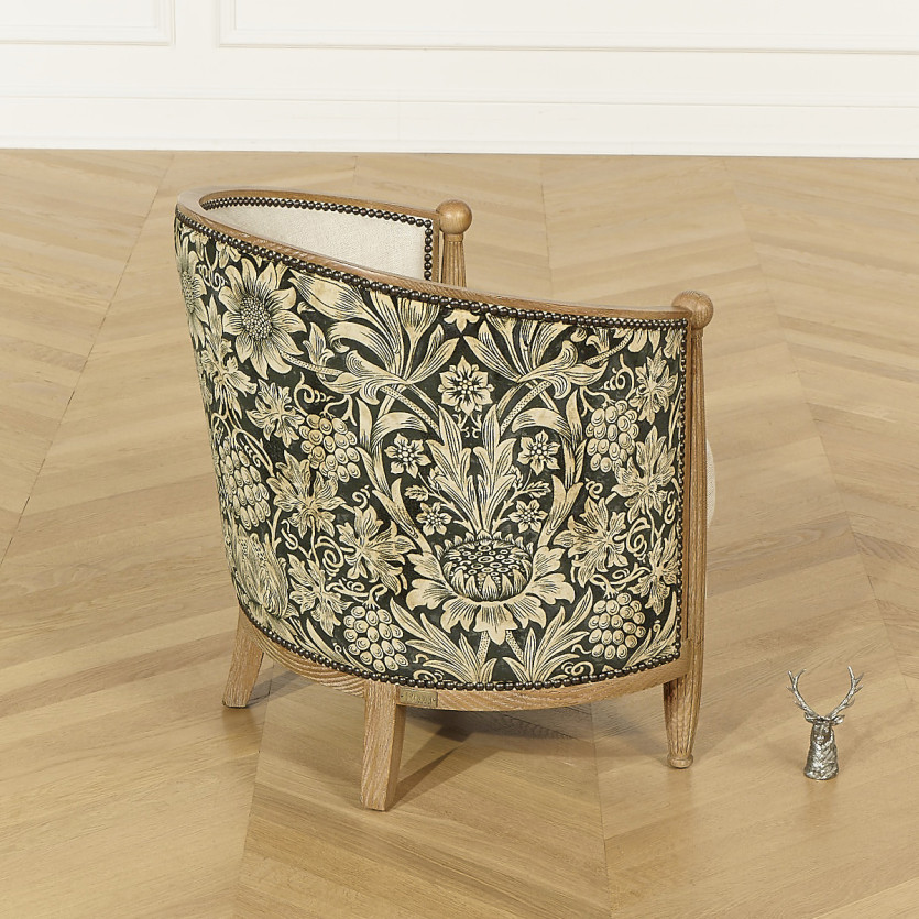 CAROLE VERONE - Shabby chic style barrel chair in oak, linen, and black and yellow floral fabric, 1 seat