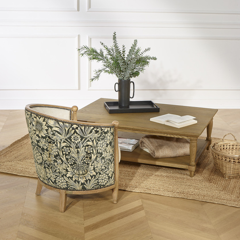 CAROLE VERONE - Fauteuil tonneau style shabby chic en chêne, lin et tissu fleuri noir et jaune, 1 place