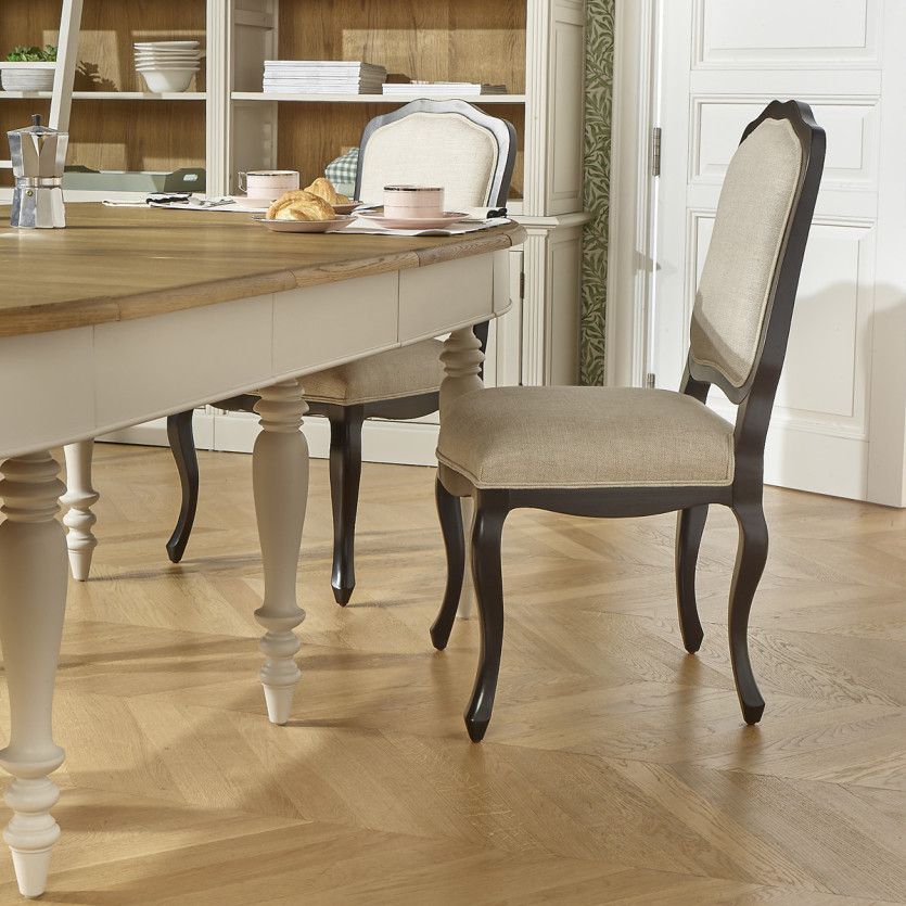 NINA - Lot de 2 chaises style shabby chic en bois massif et lin premium