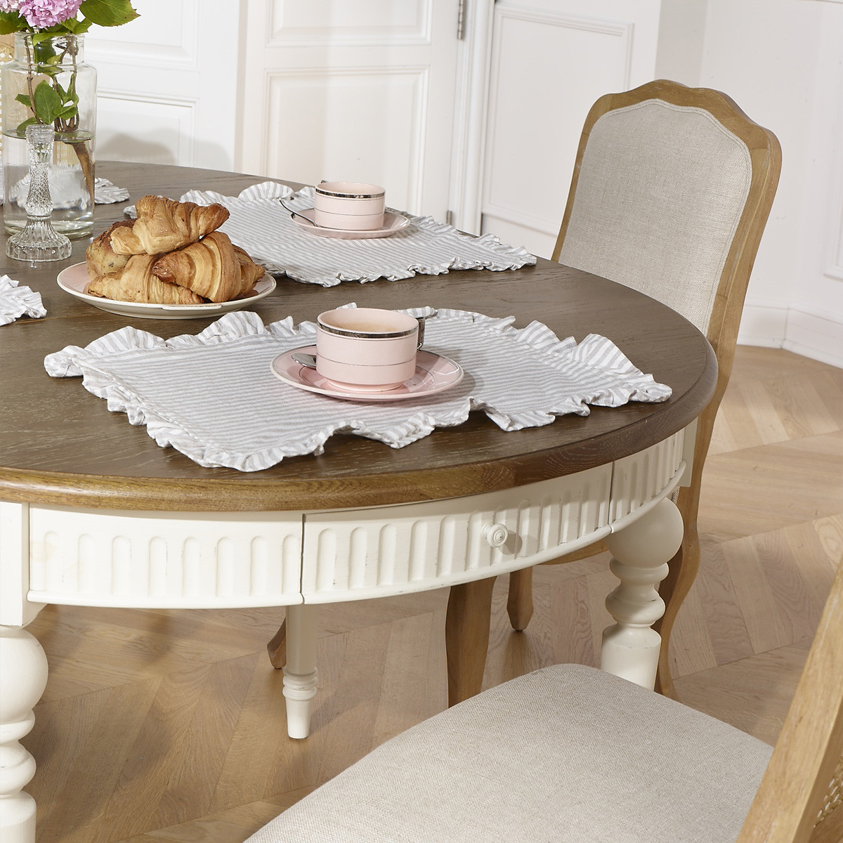 BERTRAND White extendable dining table in shabby chic style, wooden, 4/14  seats