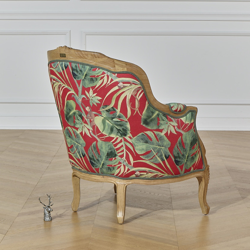 VICTOR RED - Fauteuil bergère style romantique en tissu imprimé fleuri jungle et bois massif, 1 place