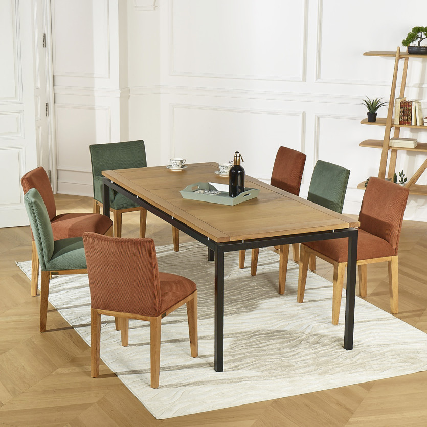 Tavolo da pranzo AIMIE - Stile industriale con piano in rovere e gambe in metallo, 8 posti, legno certificato FSC®