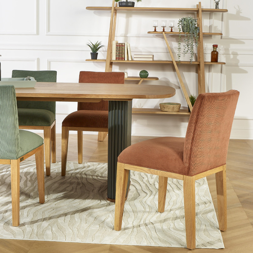 LOLITA - Lot de 2 chaises style industriel en bois massif et velours côtelé