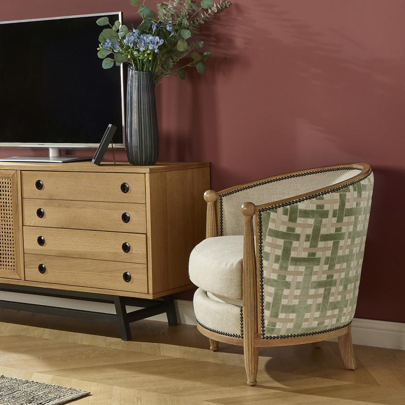 CAROLE GREENY Fassstuhl - Vintage-Stil aus Eiche, Leinen und geflochtenem Stoffmuster, 1 Sitzplatz