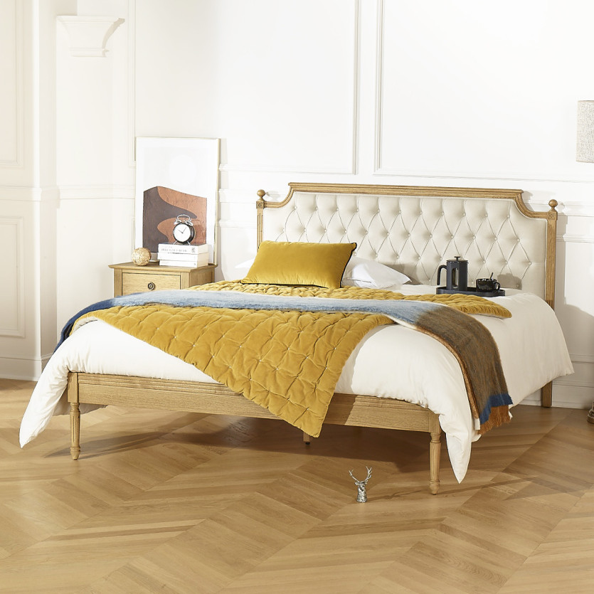 Two-seater bed JAMES - Romantic style in oak and premium linen 160 x 200