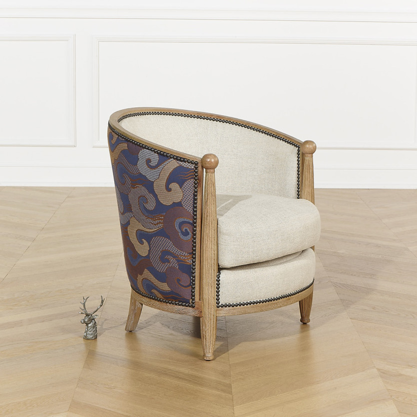 CAROLE WAVES FAUTEUIL IN FASSFORM – Haussmann-Stil aus Eiche und Jacquardstoff, 1 Sitzplatz