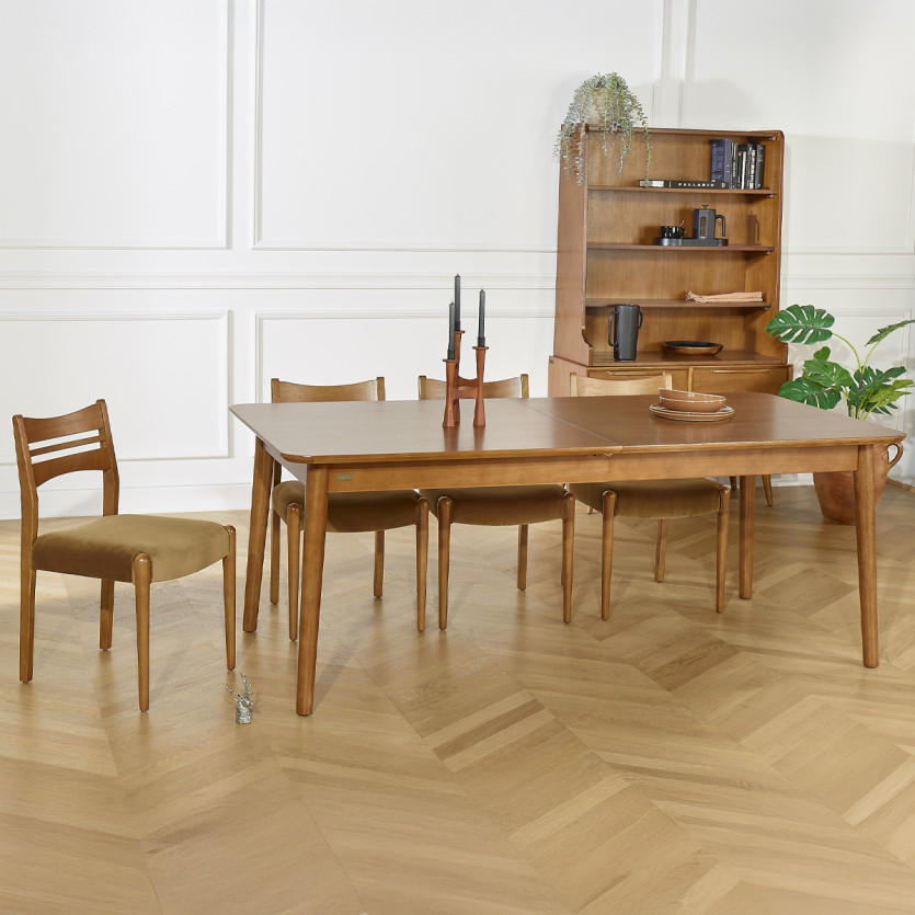 Extendable dining table BEN - Scandinavian style, solid wood legs, seats 8/10 people
