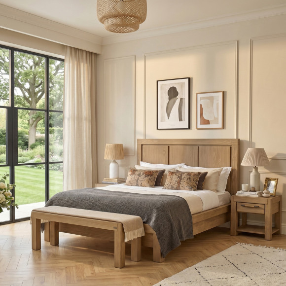 MEGEVE – Banco interior de madera maciza estilo contemporáneo, madera certificada FSC®