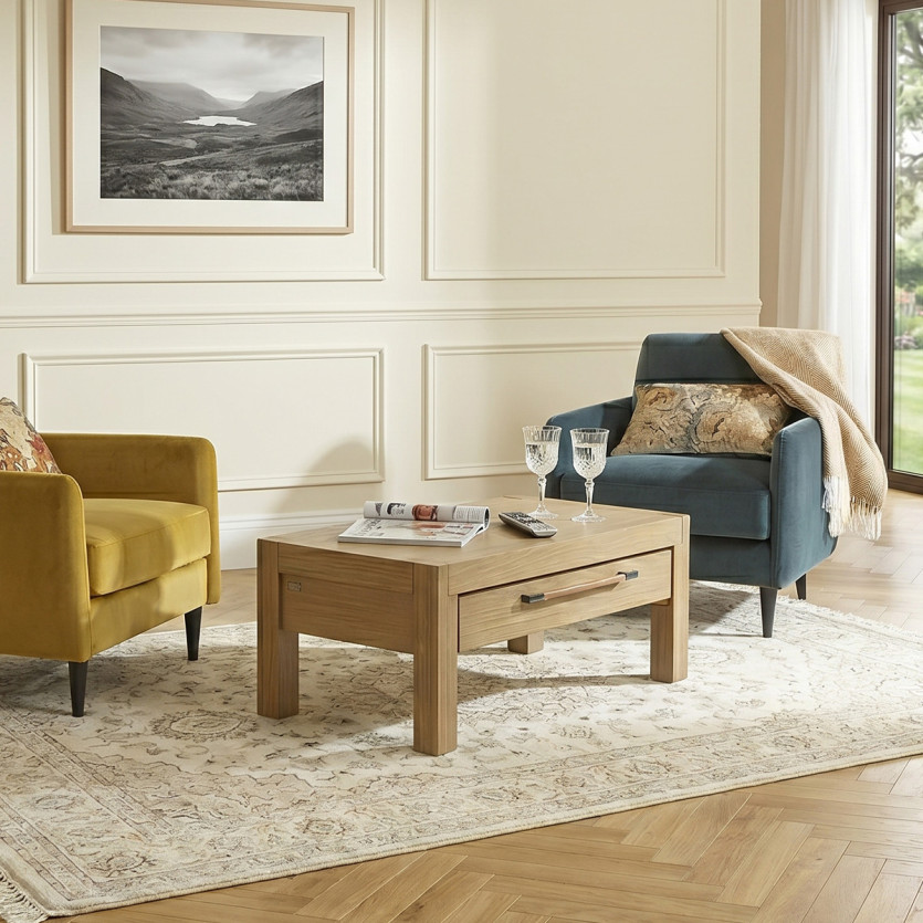 MEGÈVE – Moderner Couchtisch aus Massivholz, 1 Schublade, FSC®-zertifiziertes Holz