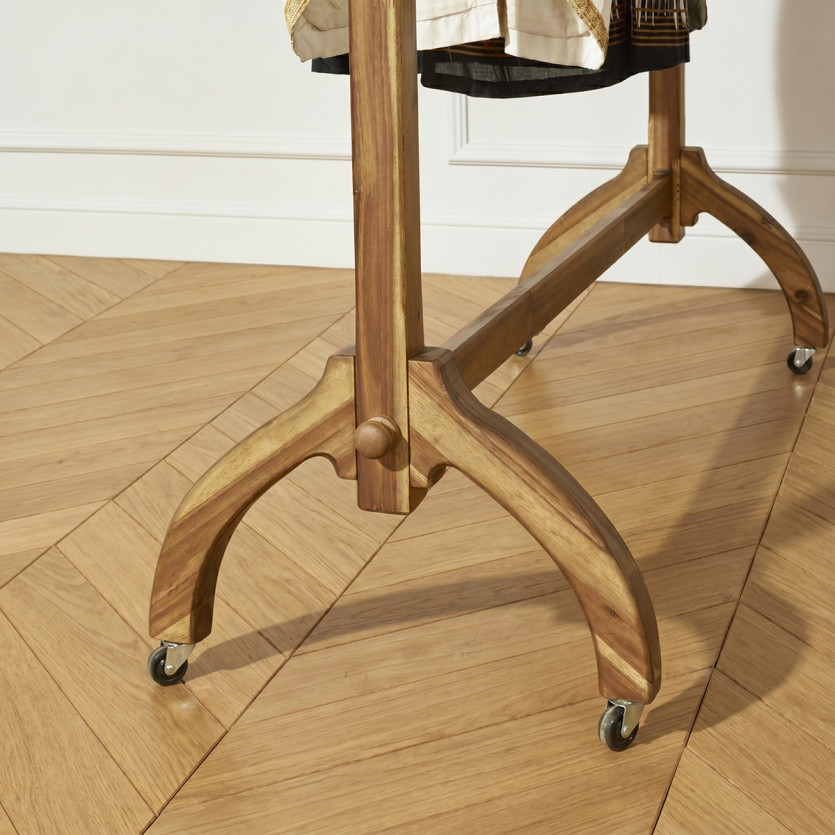 LULU - Perchero con ruedas de estilo romántico en madera y metal, 140 cm.