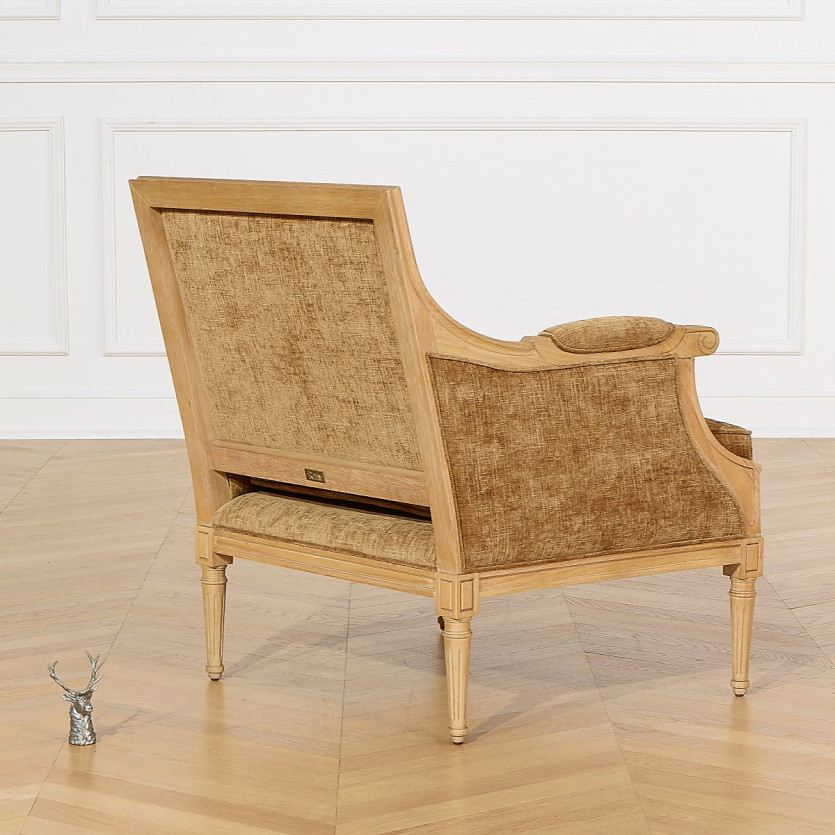 Fauteuil bergère VILLANDRY COGNAC SAUVAGE - Style classique en bois massif, 1 place