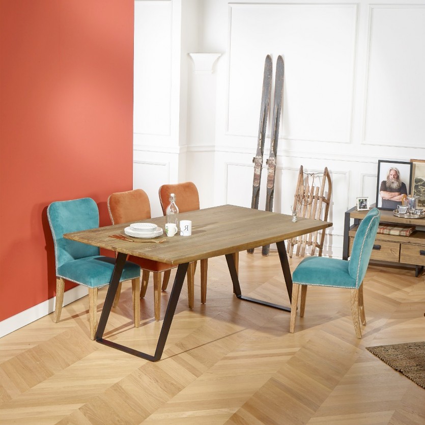 Grande table de repas industrielle en bois de chêne Arvid - GdeGdesign