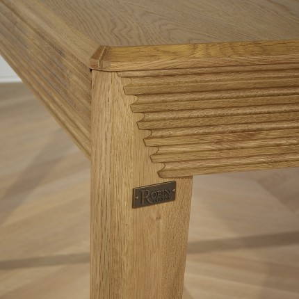 Table de repas carrée moderne en chêne robin des bois
