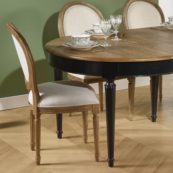 Table extensible 4 à 6 personnes bois clair et pieds métal noir 120 à 160  cm Norde