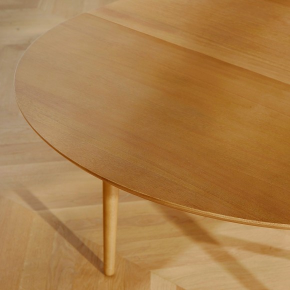 Table extensible scandinave en bois NATHALIE
