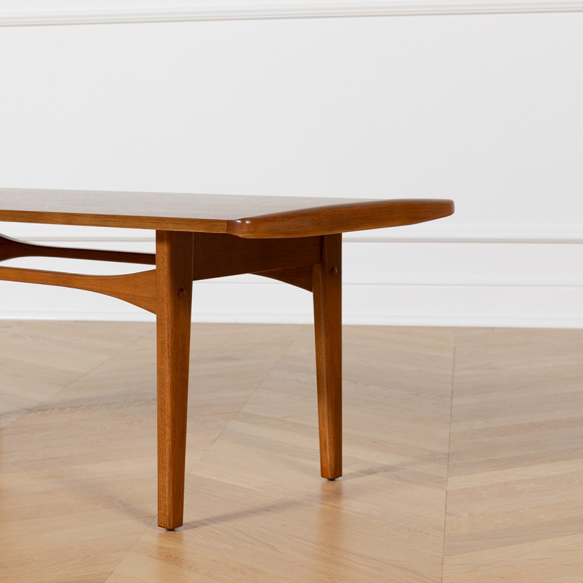 DALHIA – Tavolino da salotto in stile nordico, gambe in legno massello, tinta noce