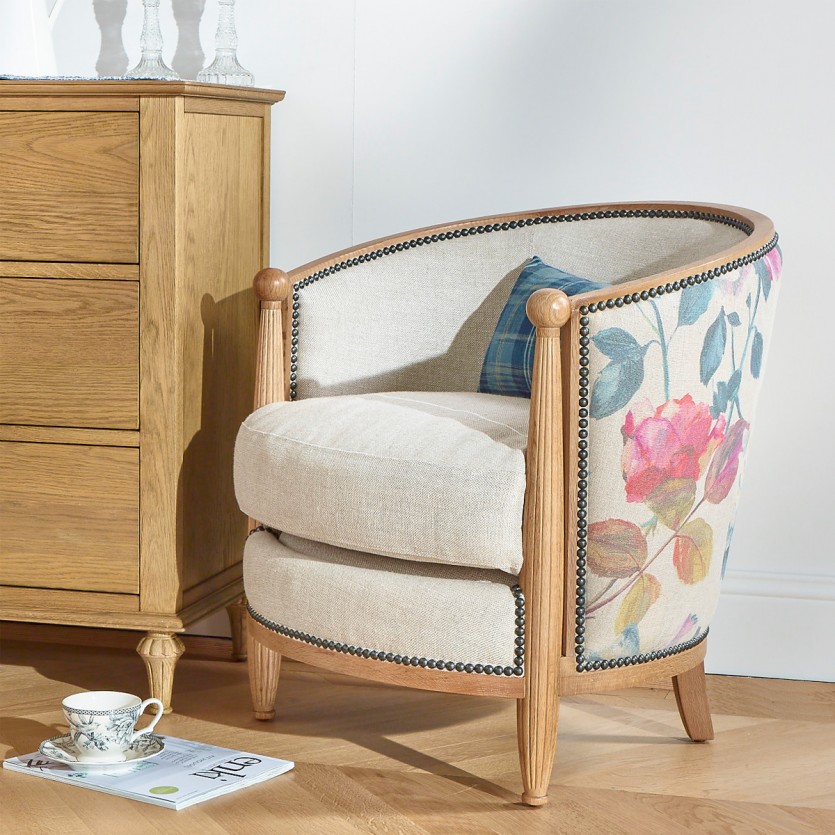 CAROLE ROSA WILDE Fassensessel - Romantischer Stil aus Holz, Premium-Leinen und Blumenstoff, 1-Sitzer