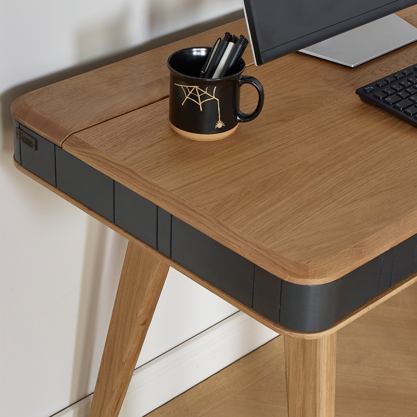 KYOTO - Scrivania stile moderno, piano in rovere, 2 cassetti