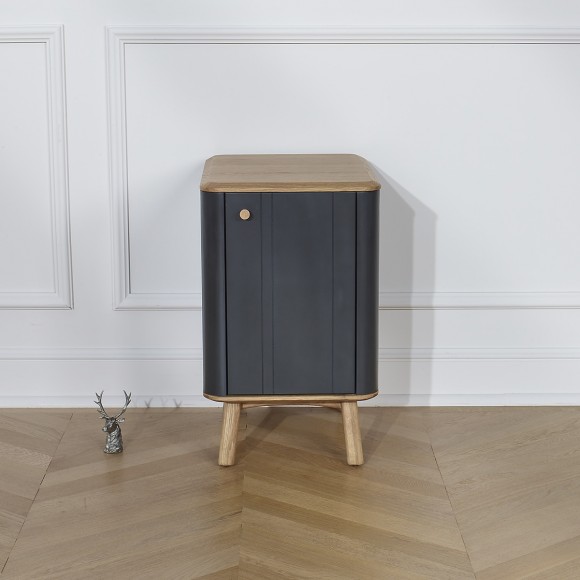 KYOTO - Table de chevet style moderne en chêne, 1 porte, 1 étagère